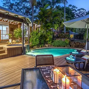 The Hillside Retreat Guest house