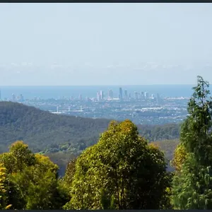Spectacular Gold Coast Skyline Views Guest house