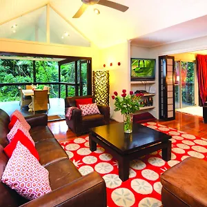 Songbirds Rainforest Retreat Hotel